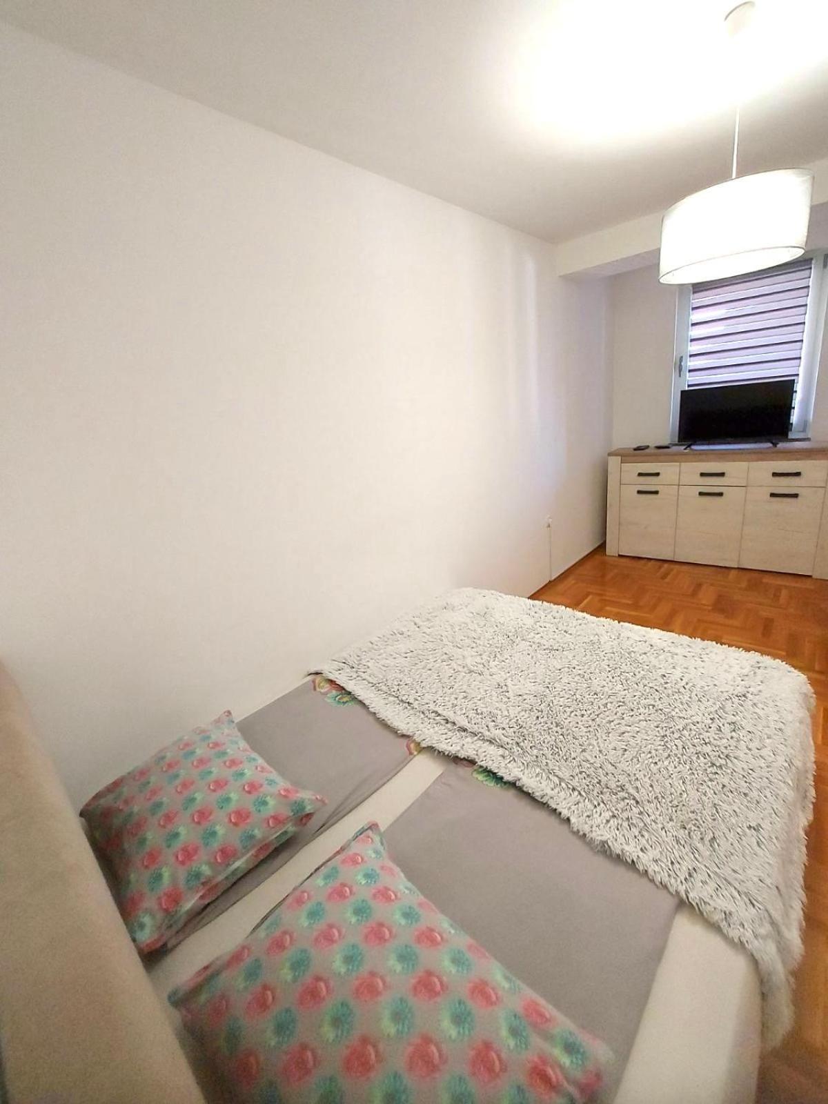 Apartman City Center 4-Setaliste Prijedor Extérieur photo